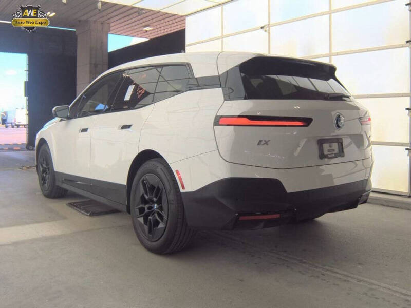 2024 BMW iX xDrive50