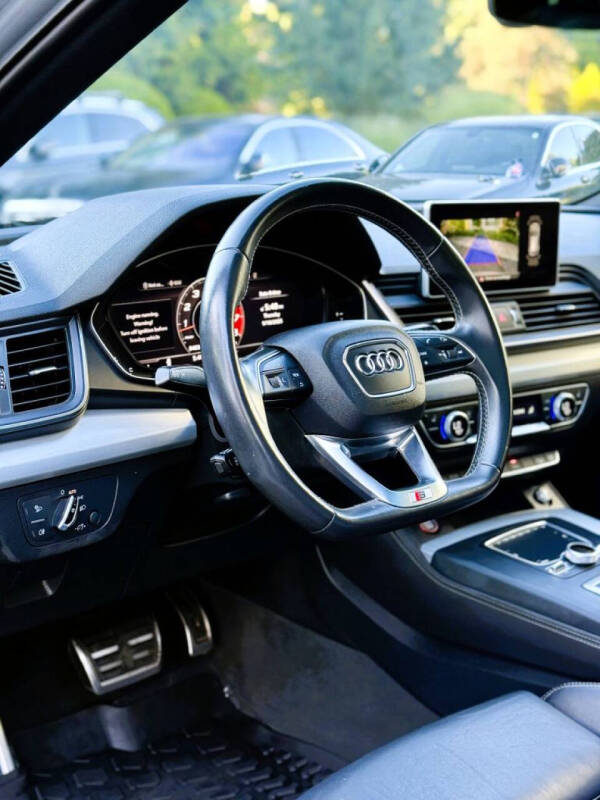 2018 Audi SQ5 3.0T quattro Premium Plus