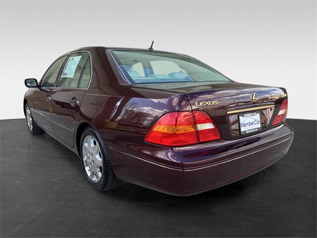 2002 Lexus LS 430