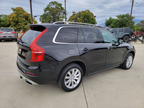2017 Volvo XC90 T6 Momentum