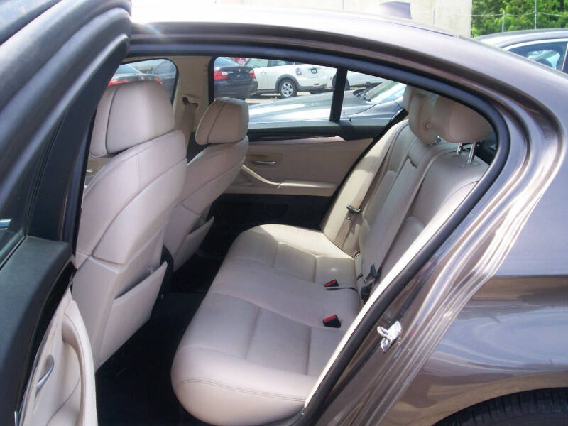 2013 BMW 5 Series 528i