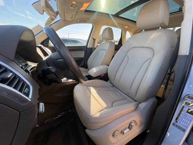 2016 Audi Q5 2.0T quattro Premium Plus