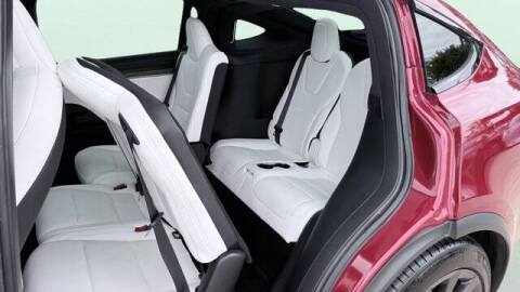 2023 Tesla Model X Standard Range