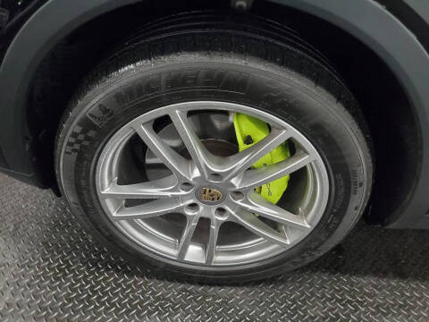 2019 Porsche Cayenne E-Hybrid