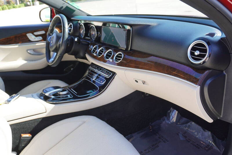 2017 Mercedes-Benz E-Class E 300