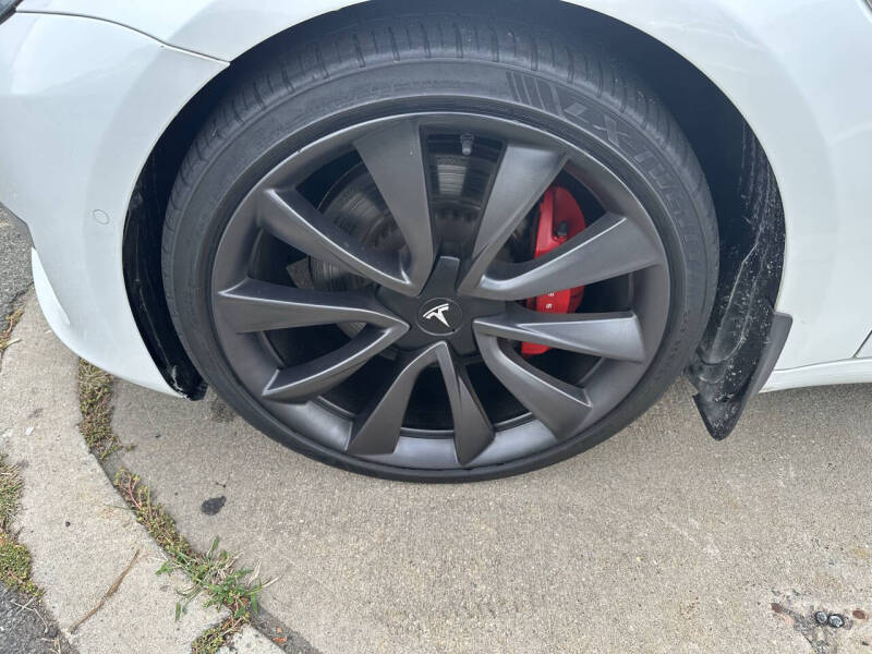 2020 Tesla Model 3 Performance