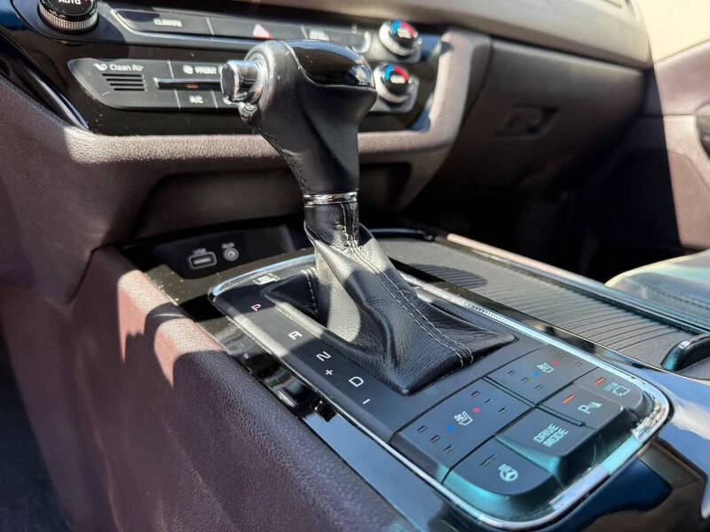 2016 Kia Sedona Limited