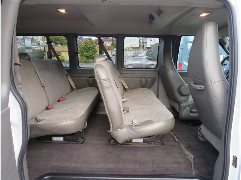 2020 Chevrolet Express LT 2500