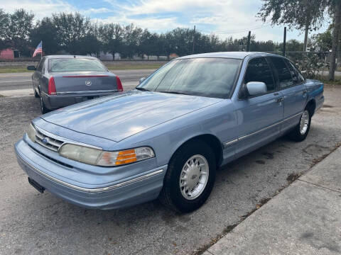 1997 Ford Crown Victoria for sale at ROYAL MOTOR SALES LLC in Dover FL