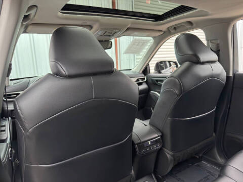 2020 Toyota Highlander Hybrid XLE