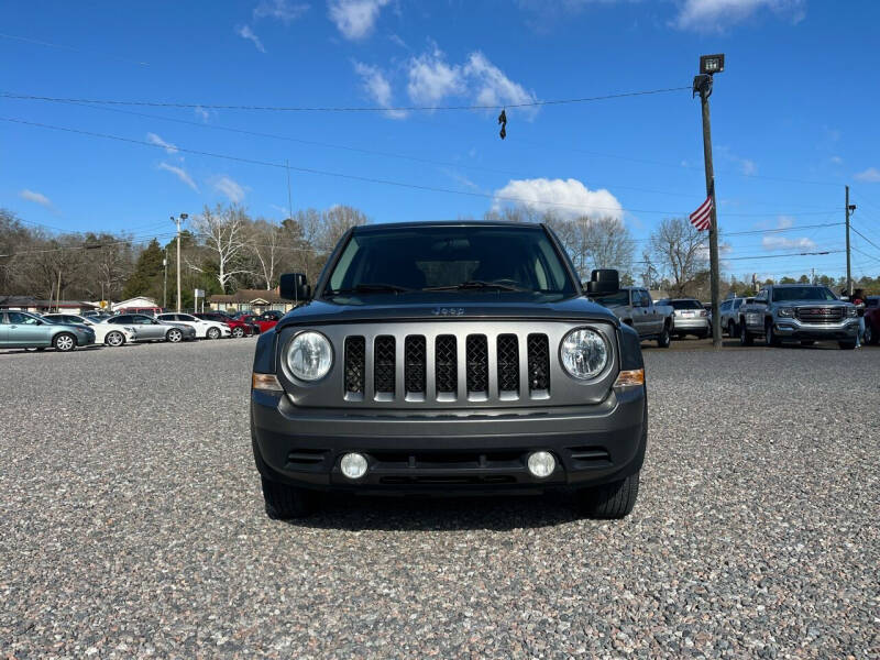 2013 Jeep Patriot Sport photo 2