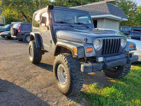 2001 Jeep Wrangler for sale at MEDINA WHOLESALE LLC in Wadsworth OH