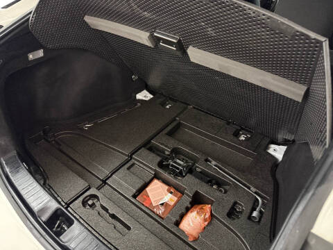 2019 Toyota Prius L Eco