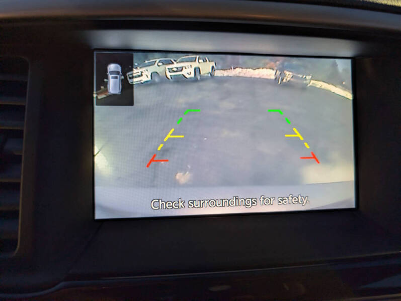 2019 Nissan Pathfinder SV