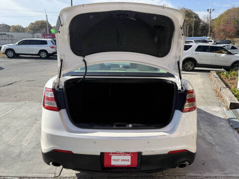 2013 Ford Taurus SEL