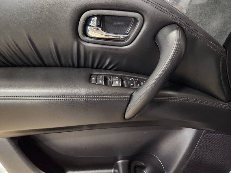 2022 Nissan Armada SV