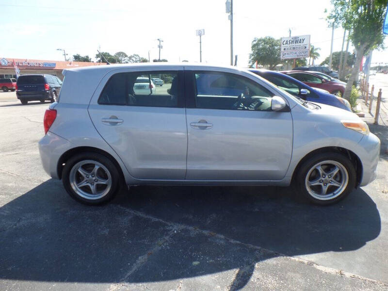 2010 Scion xD