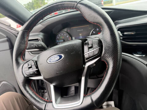 2022 Ford Explorer ST-Line