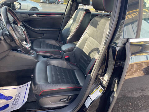 2015 Volkswagen Jetta GLI SE