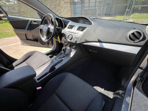 2012 Mazda MAZDA3 i Touring