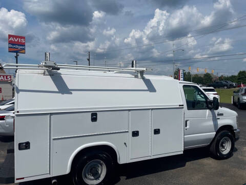 2019 Ford E-Series