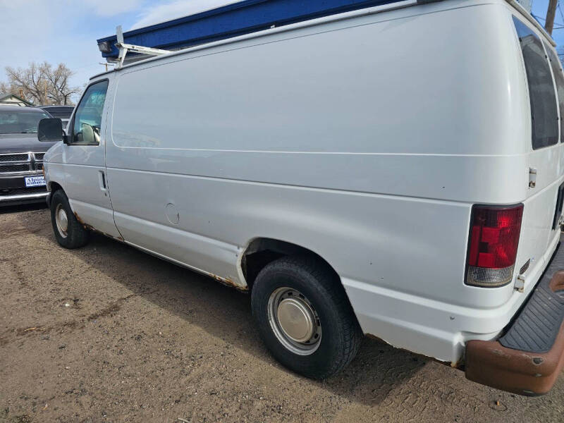 2002 Ford E-Series E-150