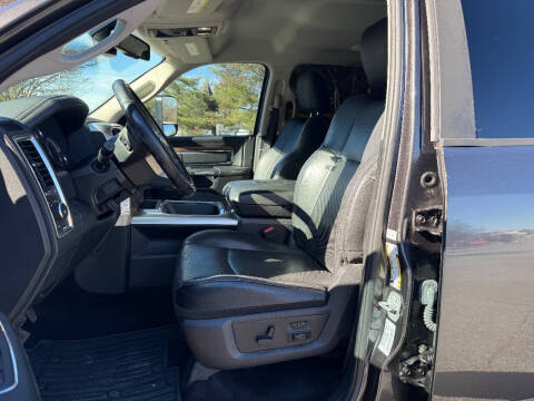 2016 RAM 3500 Laramie