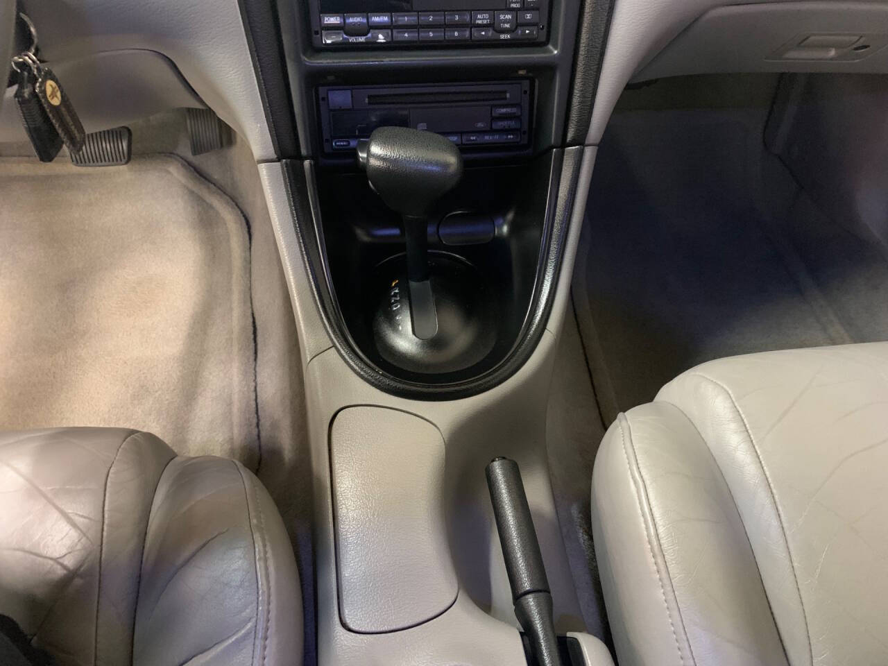 1997 Ford Mustang 29