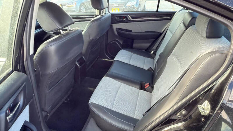 2017 Subaru Legacy 2.5i Sport