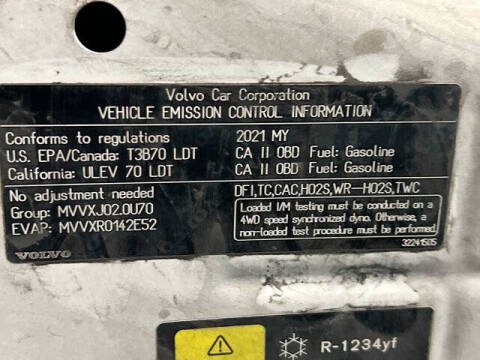 2021 Volvo XC60 T5 Momentum