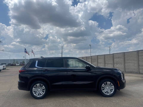 2023 Mitsubishi Outlander ES