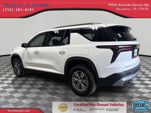 2025 Chevrolet Traverse LT