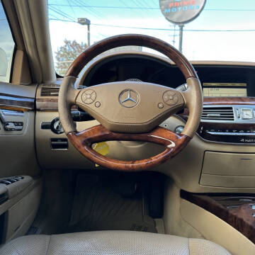 2010 Mercedes-Benz S-Class S 550 4MATIC