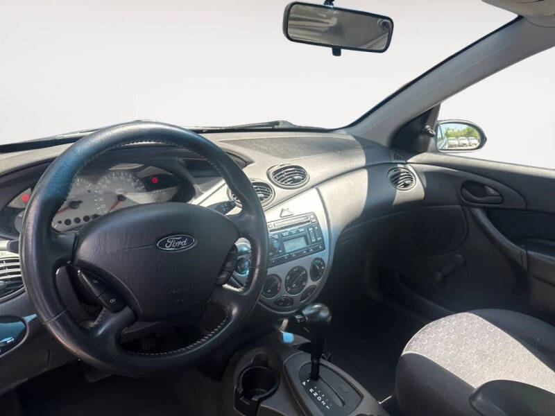 2003 Ford Focus ZX3