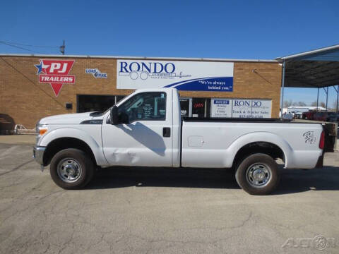 2013 Ford F-250 Super Duty for sale at Rondo Truck & Trailer in Sycamore IL