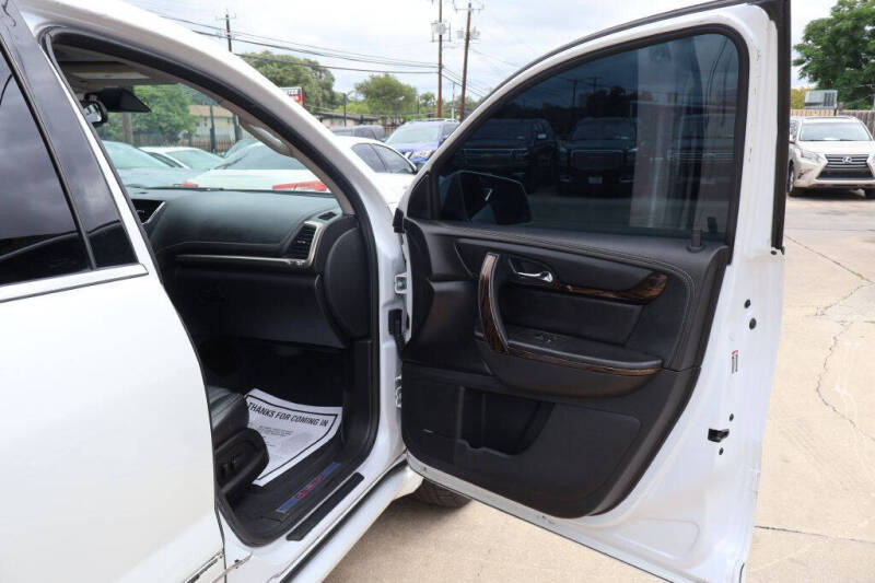2016 GMC Acadia Denali