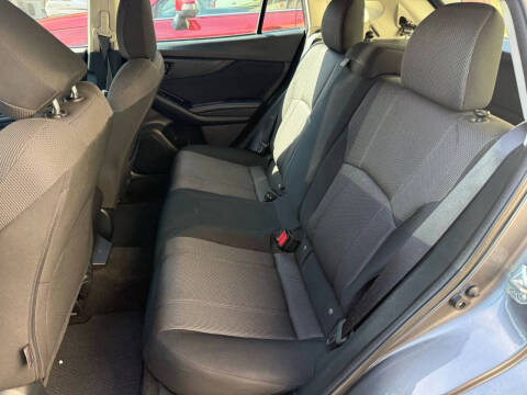 2019 Subaru Impreza 2.0i