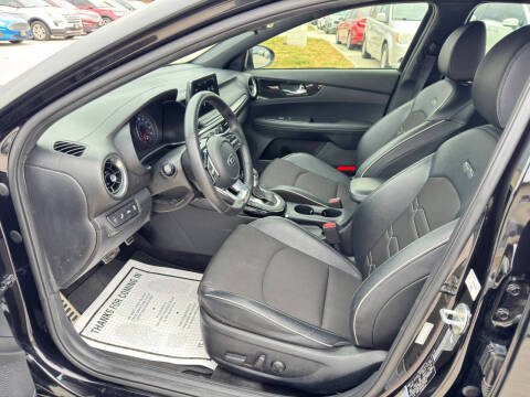 2021 Kia Forte GT Line