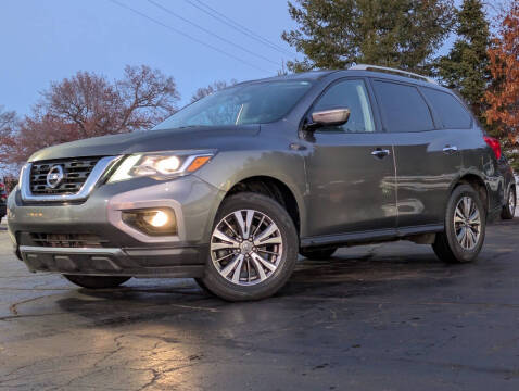2019 Nissan Pathfinder SV