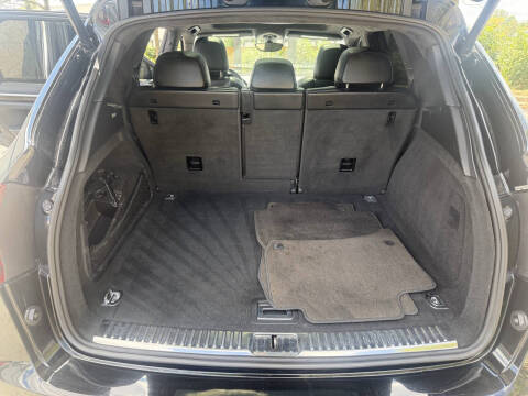 2013 Porsche Cayenne GTS