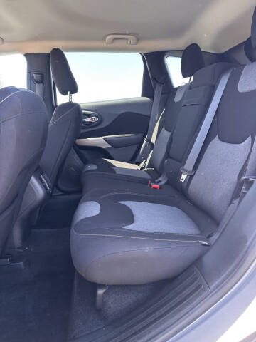 2018 Jeep Cherokee Latitude