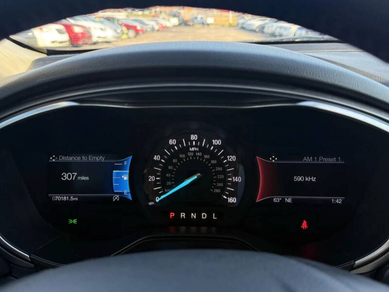 2020 Ford Fusion SEL