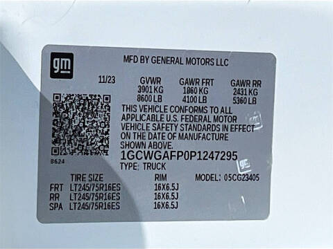 2023 Chevrolet Express 2500