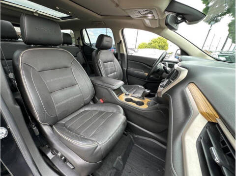 2017 GMC Acadia Denali