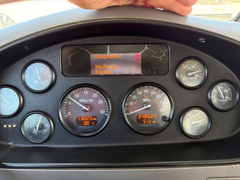 2014 Peterbilt 337