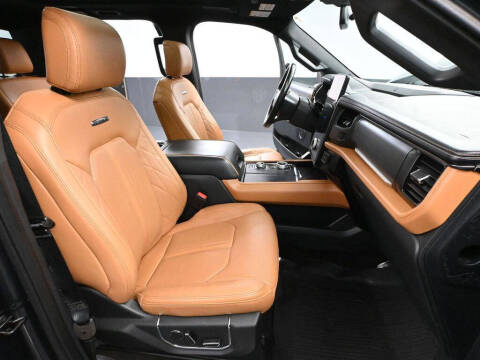 2023 Ford Expedition Platinum