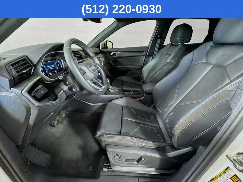 2022 Audi Q3 quattro S line Prem Plus 45 TFSI