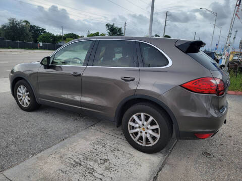 2011 Porsche Cayenne Tiptronic