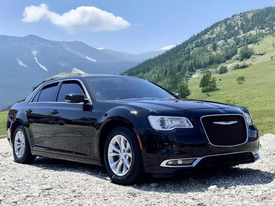 2015 Chrysler 300 for sale at Best Buy Motors in Signal Hill, CA