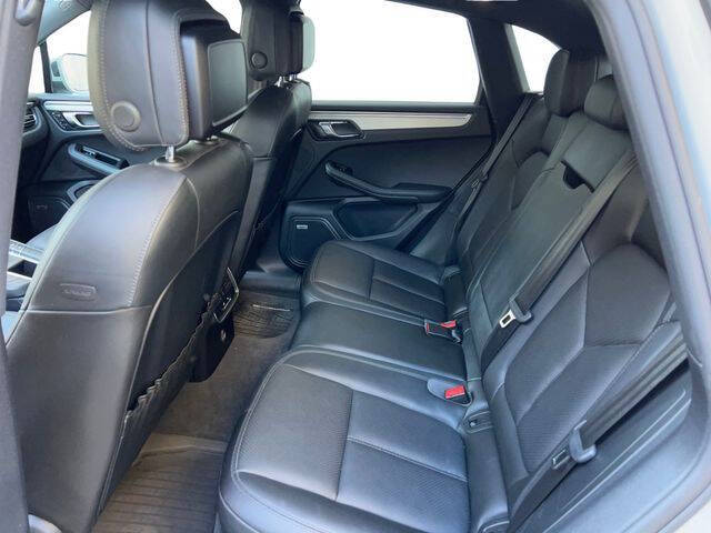 2019 Porsche Macan S